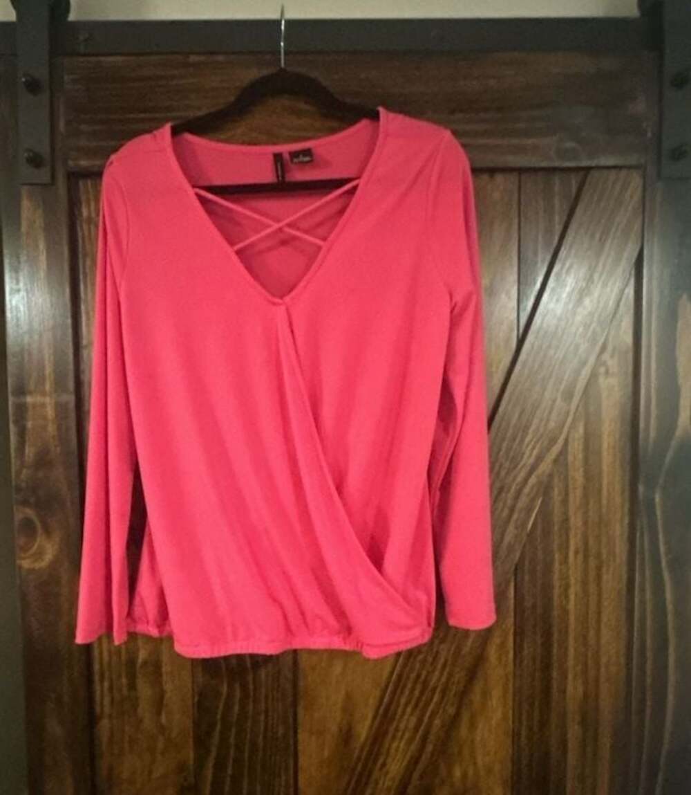 New Directions Women's Pink Long Sleeve Crisscross Neckline Faux-Wrap Top